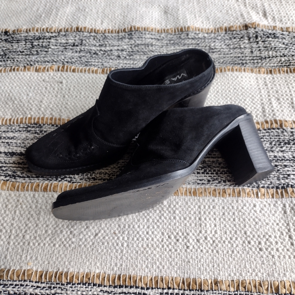 Italian Suede Via Spiga Shoes - Picture 6 of 11